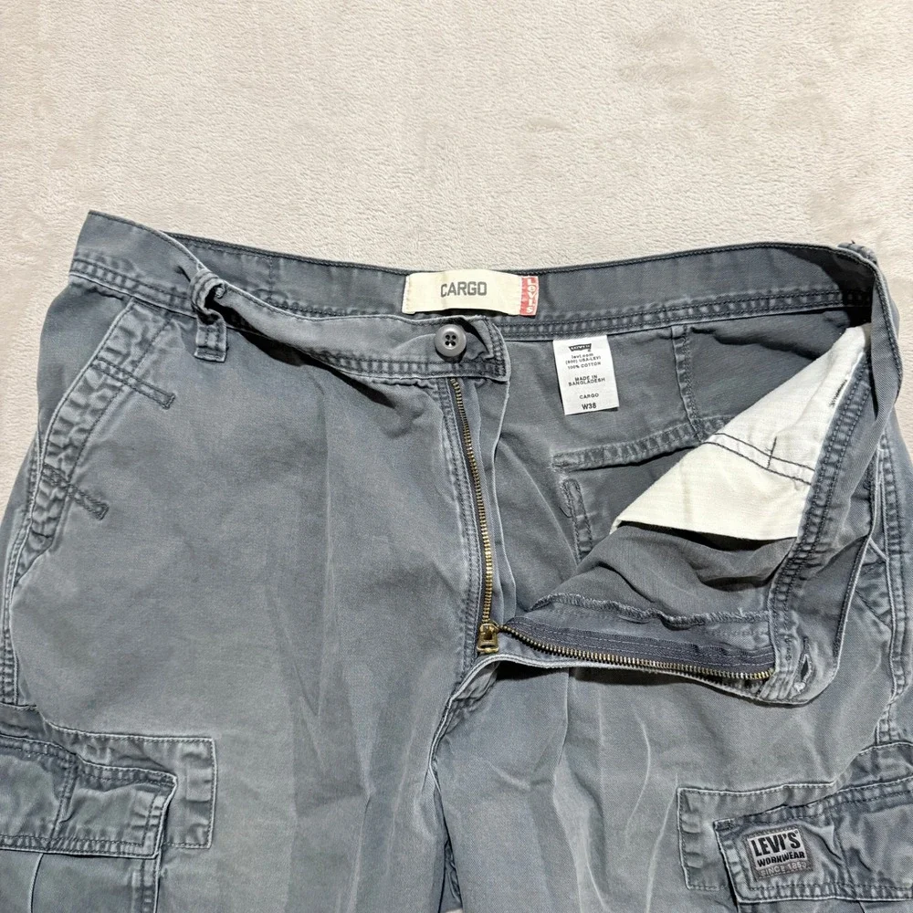 Levis pre owned